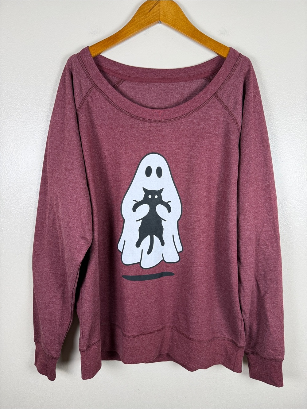 Kohl's Maroon Ghost & Black Cat Pullover Sweatshirt. NEW